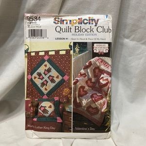 Simplicity Quilt Block Club Holiday 9534 Heart in Hand & Piece of My Heart